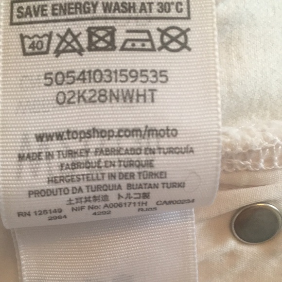NWOT: Topshop Moto Jamie High Rise White Skinny Jeans, W26 L30 - Picture 13 of 14
